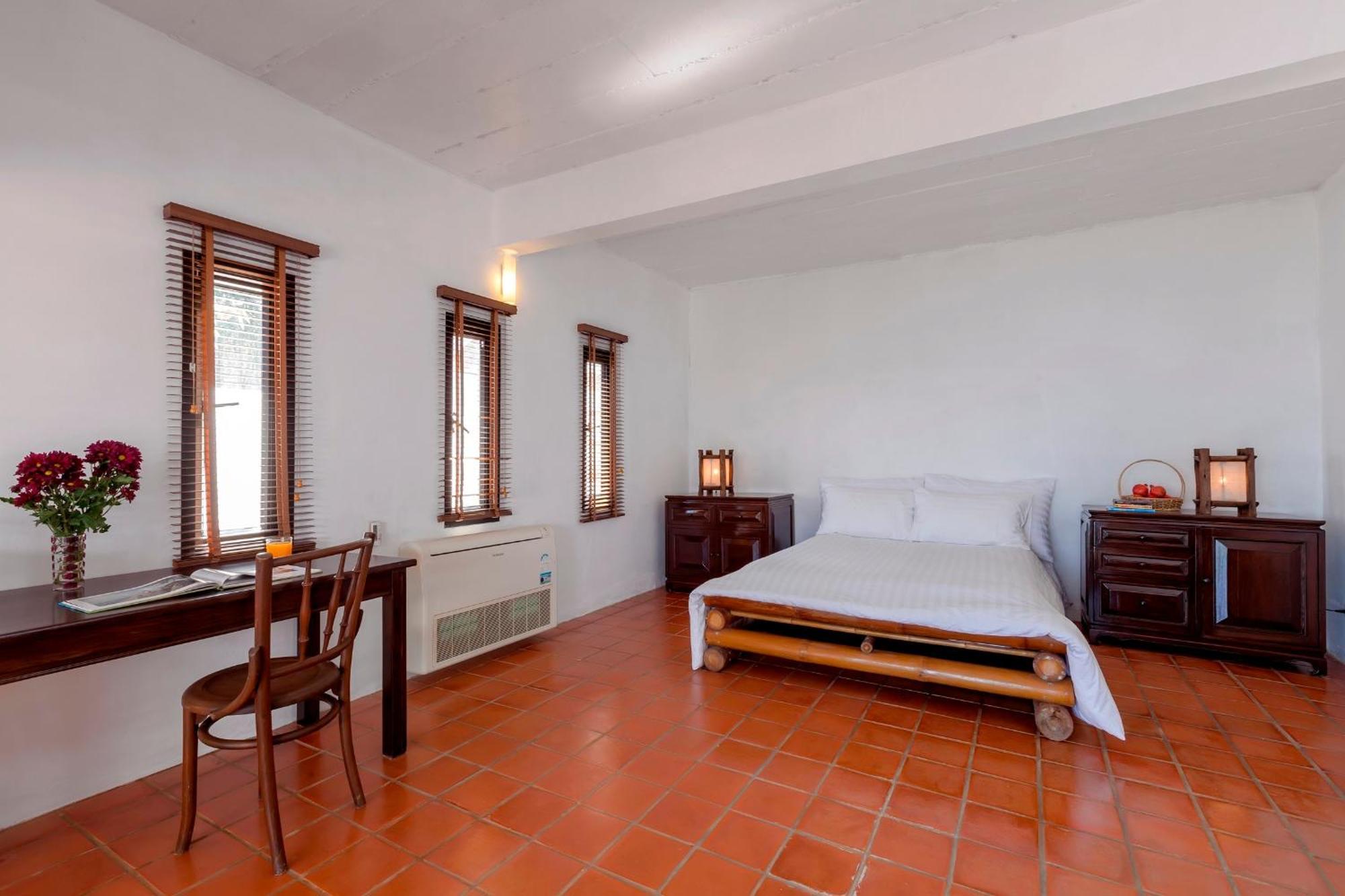 Baan Khunying - Secluded Phuket Beachfront Villa Rawai Εξωτερικό φωτογραφία