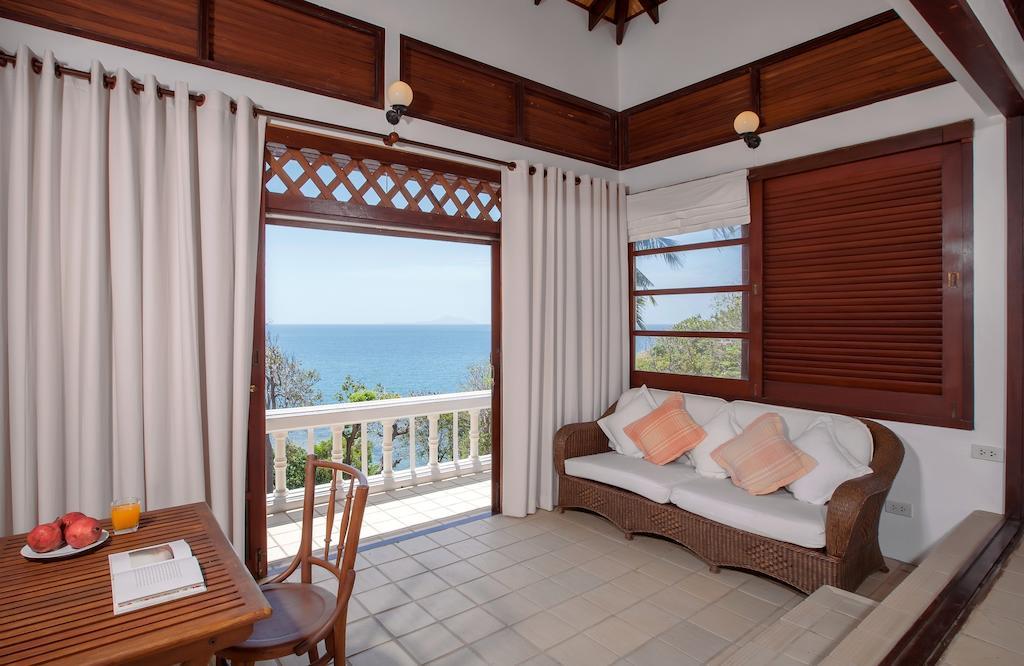 Baan Khunying - Secluded Phuket Beachfront Villa Rawai Δωμάτιο φωτογραφία