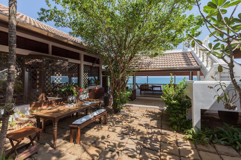 Baan Khunying - Secluded Phuket Beachfront Villa Rawai Δωμάτιο φωτογραφία