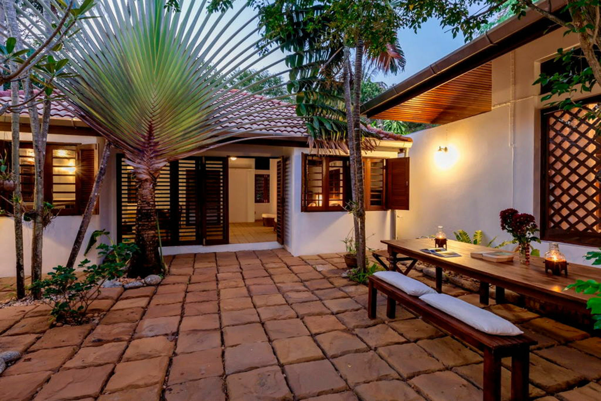Baan Khunying - Secluded Phuket Beachfront Villa Rawai Εξωτερικό φωτογραφία
